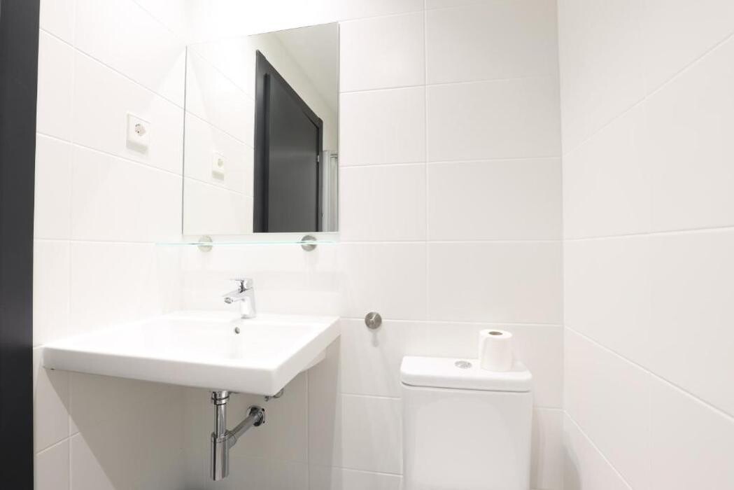 Images Apartamentos Hey Rooms by gaiarooms