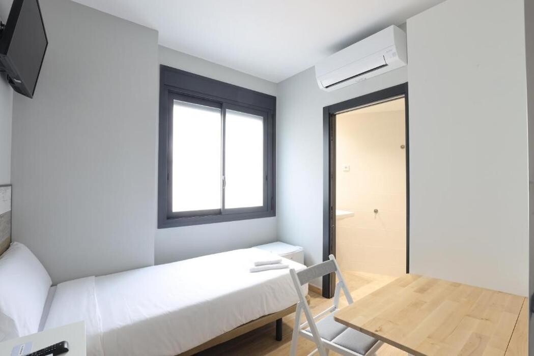 Images Apartamentos Hey Rooms by gaiarooms