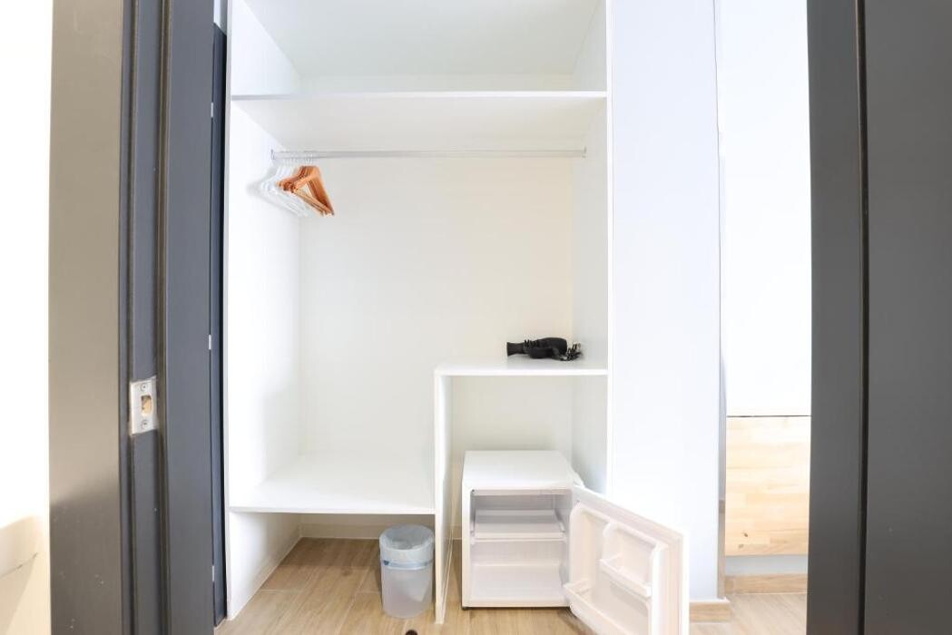Images Apartamentos Hey Rooms by gaiarooms