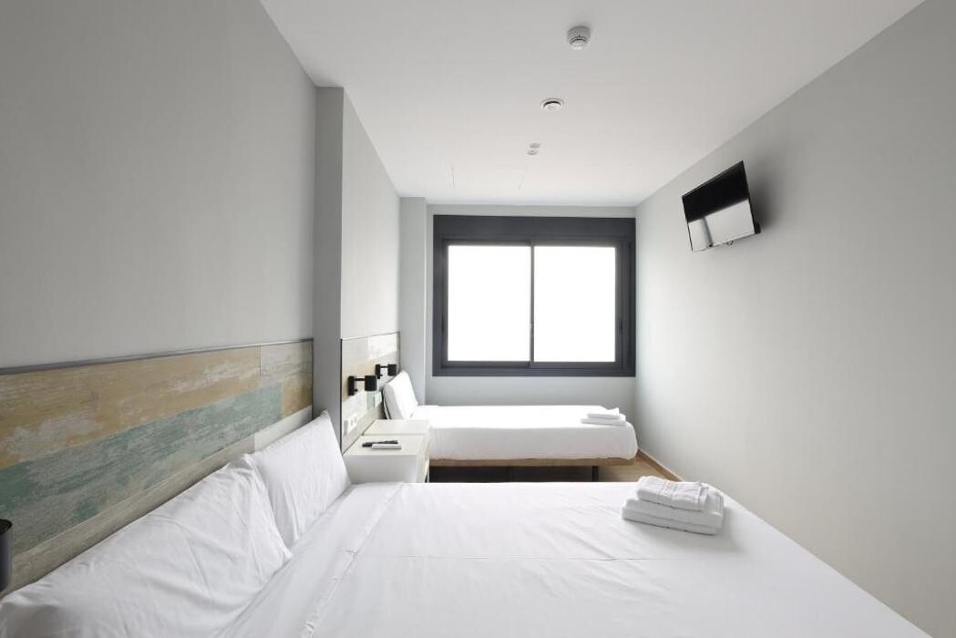 Images Apartamentos Hey Rooms by gaiarooms