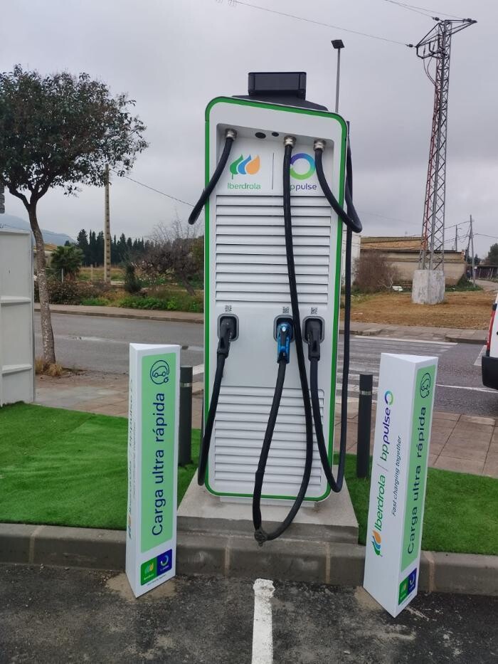 Images Iberdrola | bp pulse estación de recarga
