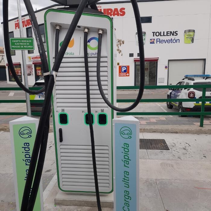 Images Iberdrola | bp pulse estación de recarga