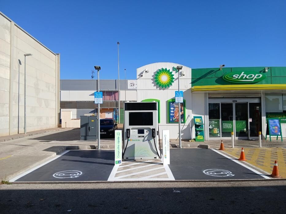 Images Iberdrola | bp pulse estación de recarga