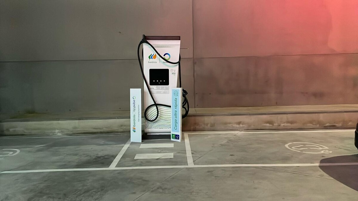 Images Iberdrola | bp pulse estación de recarga