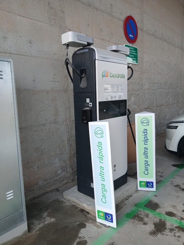 Images Iberdrola | bp pulse estación de recarga