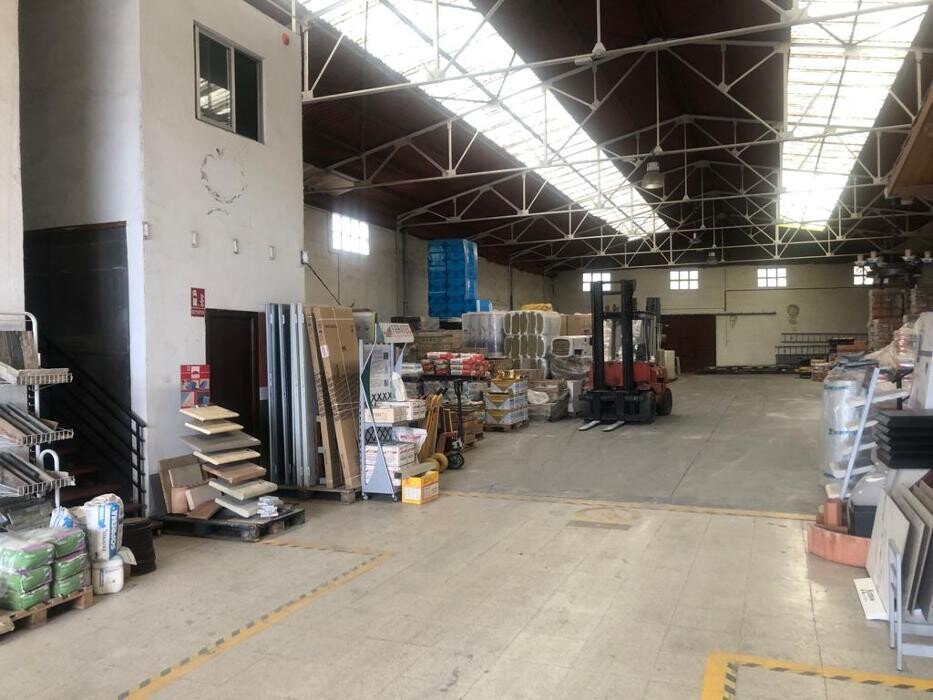 Images EBROMAT (MATERIALES DE CONSTRUCCION)