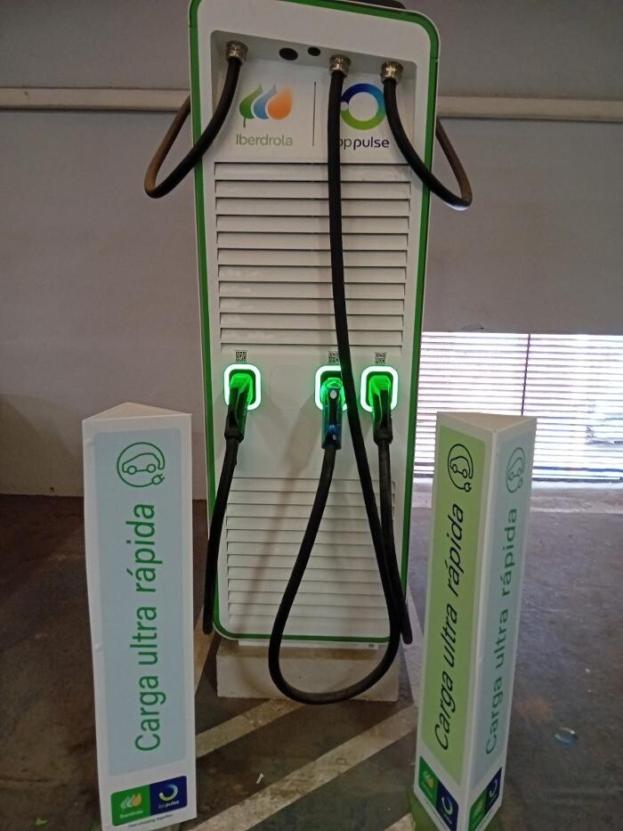 Images Iberdrola | bp pulse estación de recarga