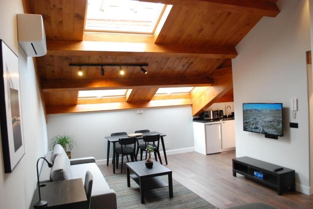 Images Apartamentos Altar Suites by gaiarooms