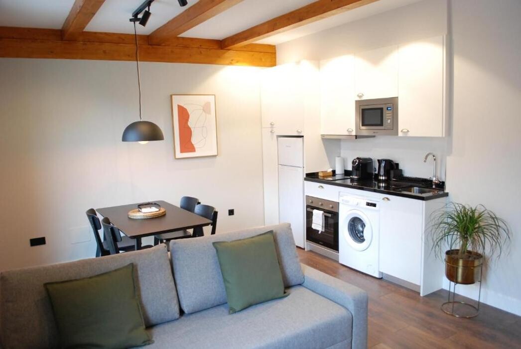 Images Apartamentos Altar Suites by gaiarooms