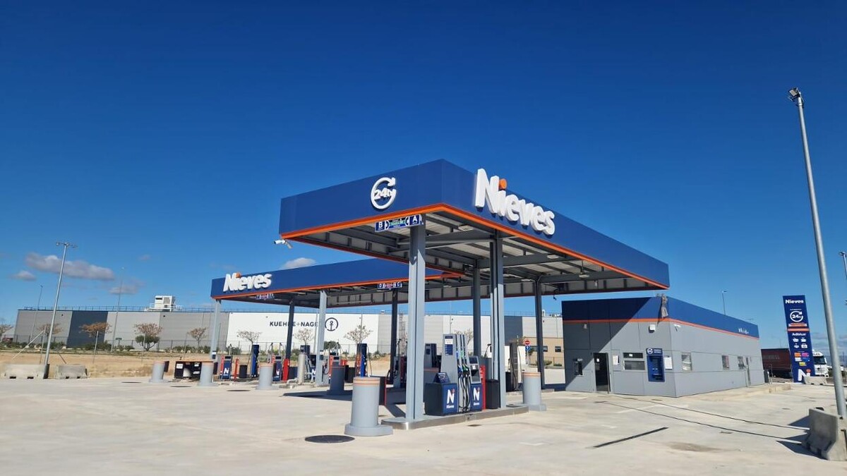 Images Gasolinera Nieves Zaragoza