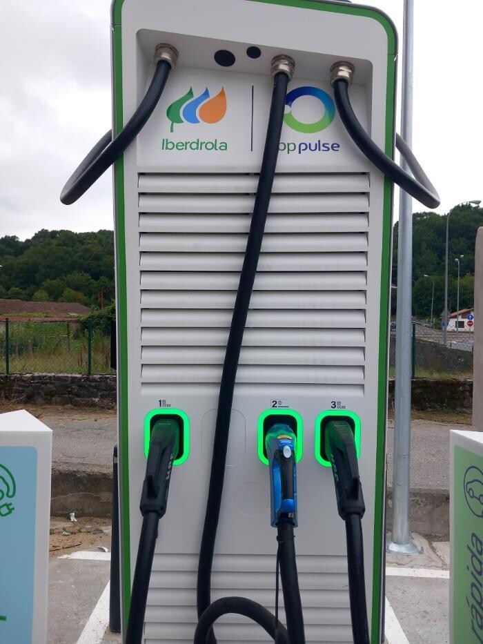 Images Iberdrola | bp pulse estación de recarga