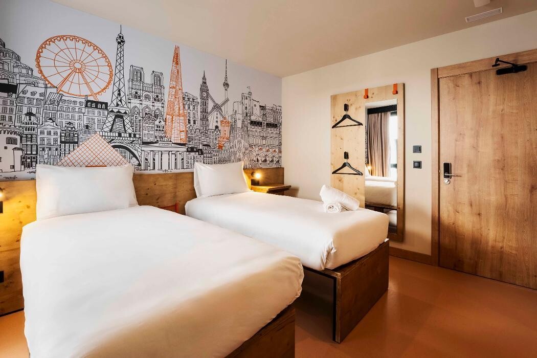 Images easyHotel Madrid Alcala