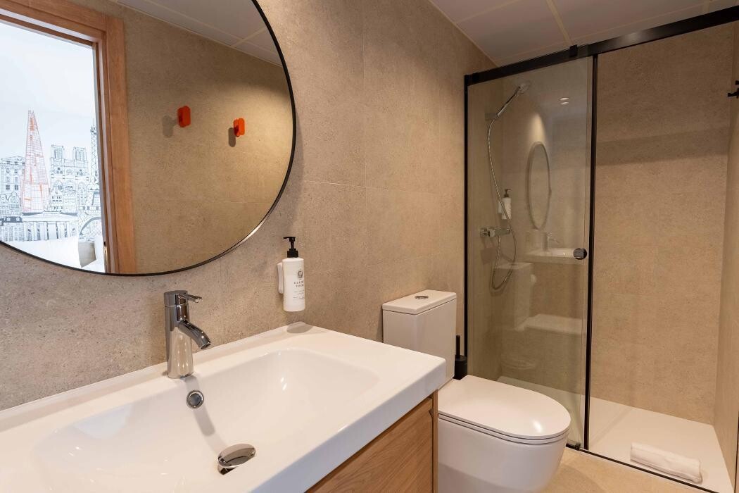 Images easyHotel Madrid Alcala
