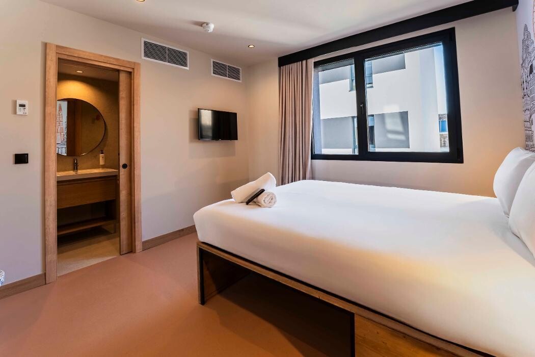 Images easyHotel Madrid Alcala