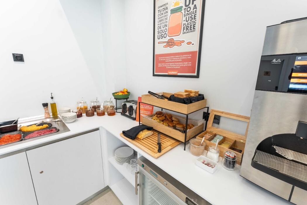 Images easyHotel Madrid Alcala