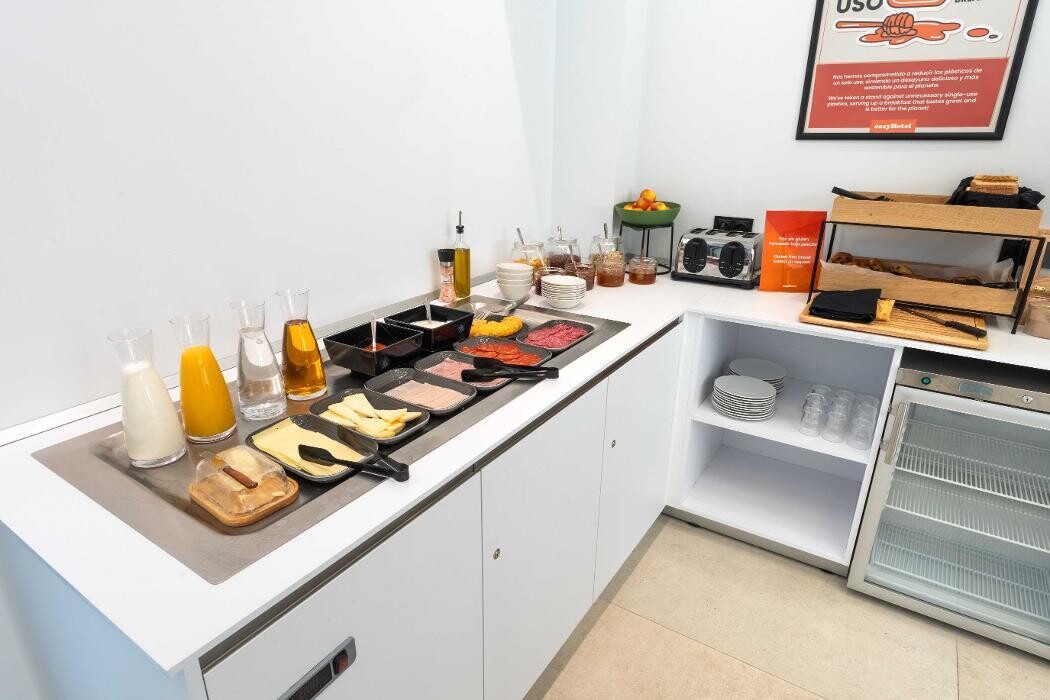 Images easyHotel Madrid Alcala