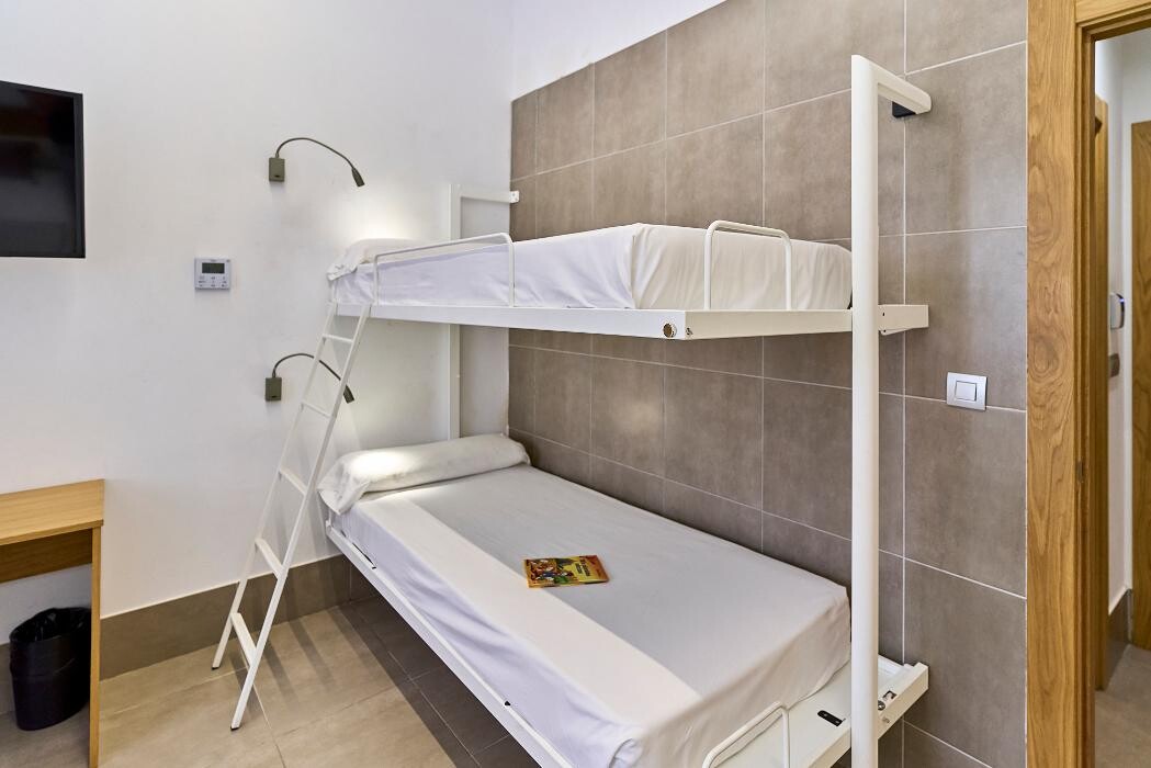 Images The Book Factory Hostel by gaiarooms