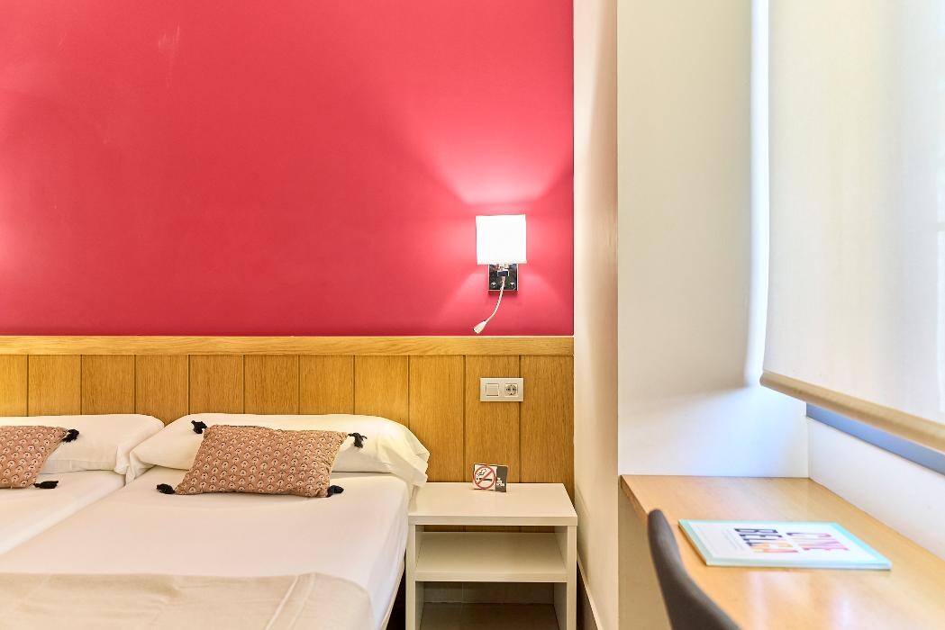 Images The Book Factory Hostel by gaiarooms