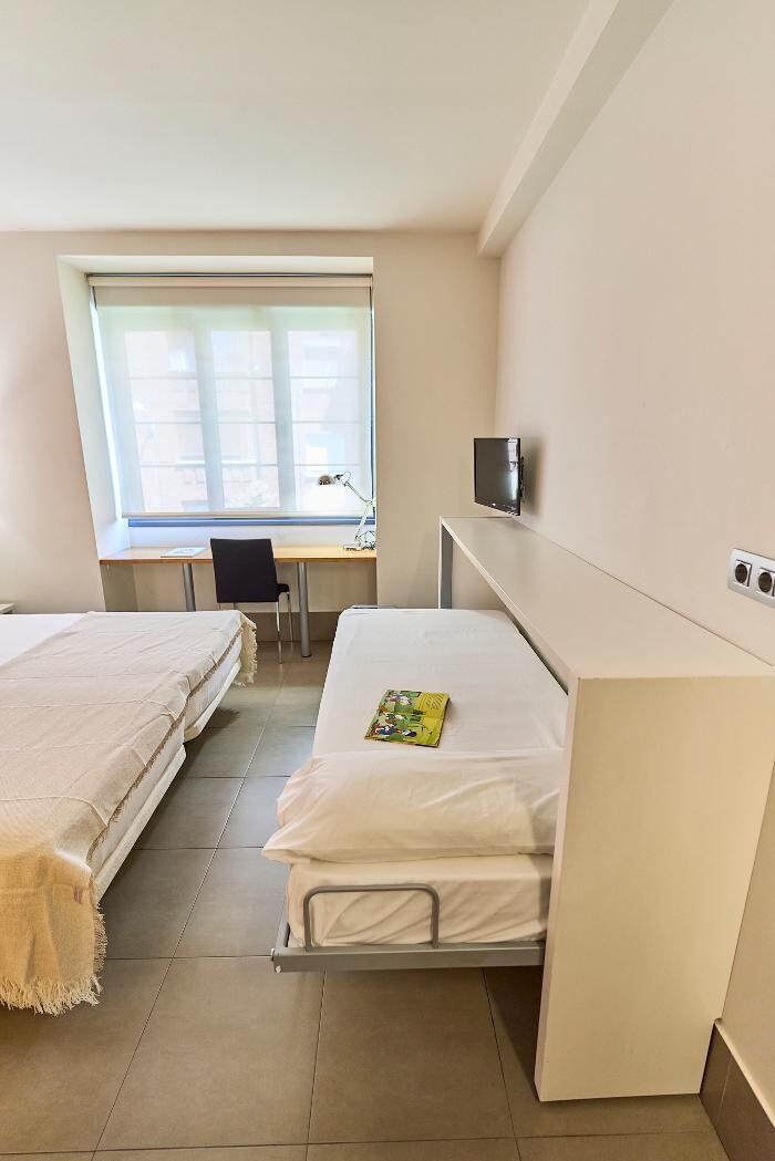 Images The Book Factory Hostel by gaiarooms