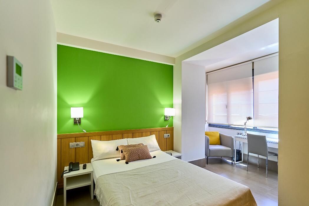 Images The Book Factory Hostel by gaiarooms