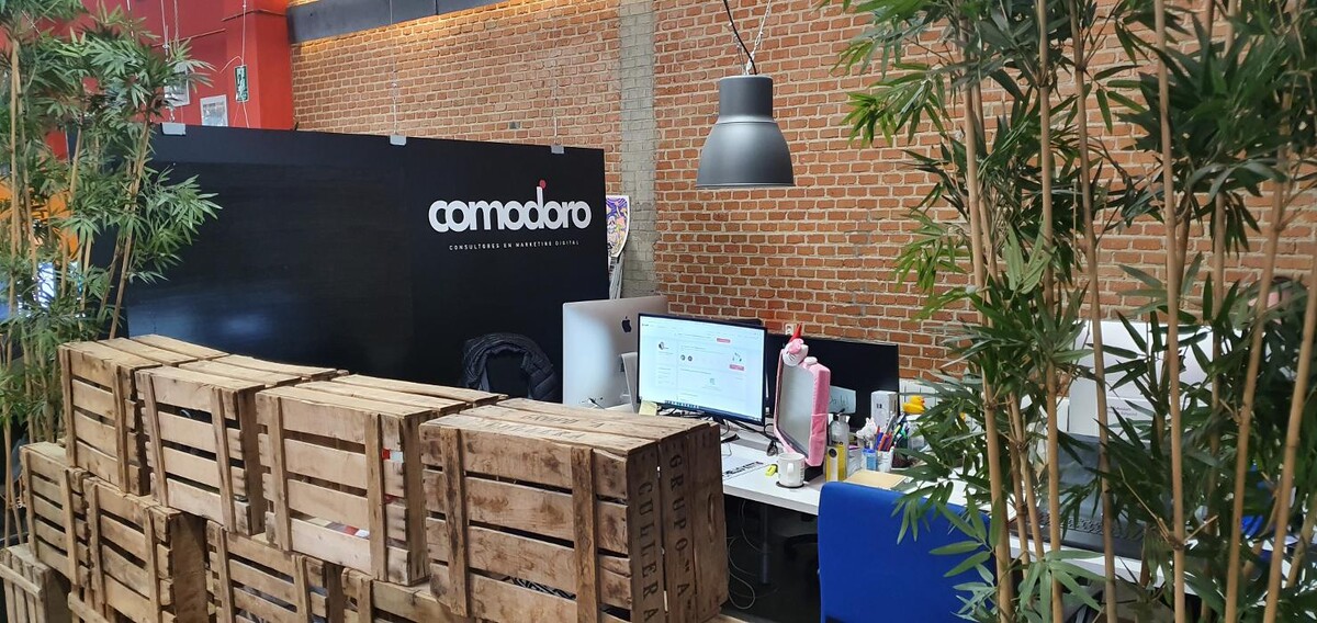 Images Comodoro Marketing - Agencia de Marketing Digital Madrid