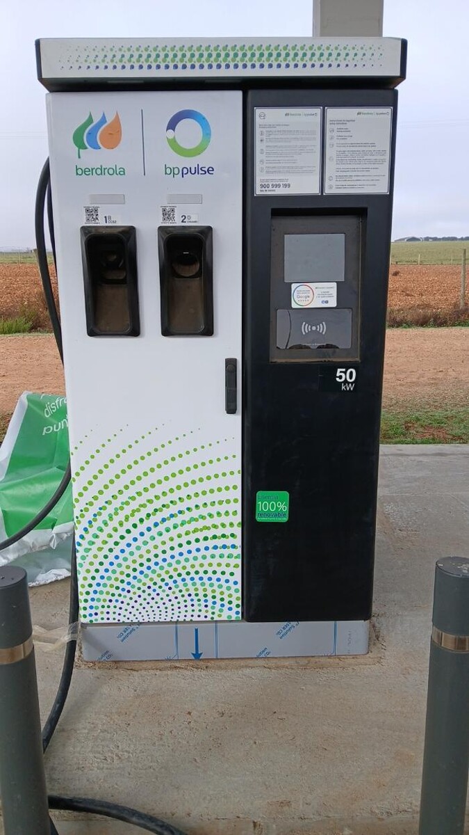 Images Iberdrola | bp pulse estación de recarga