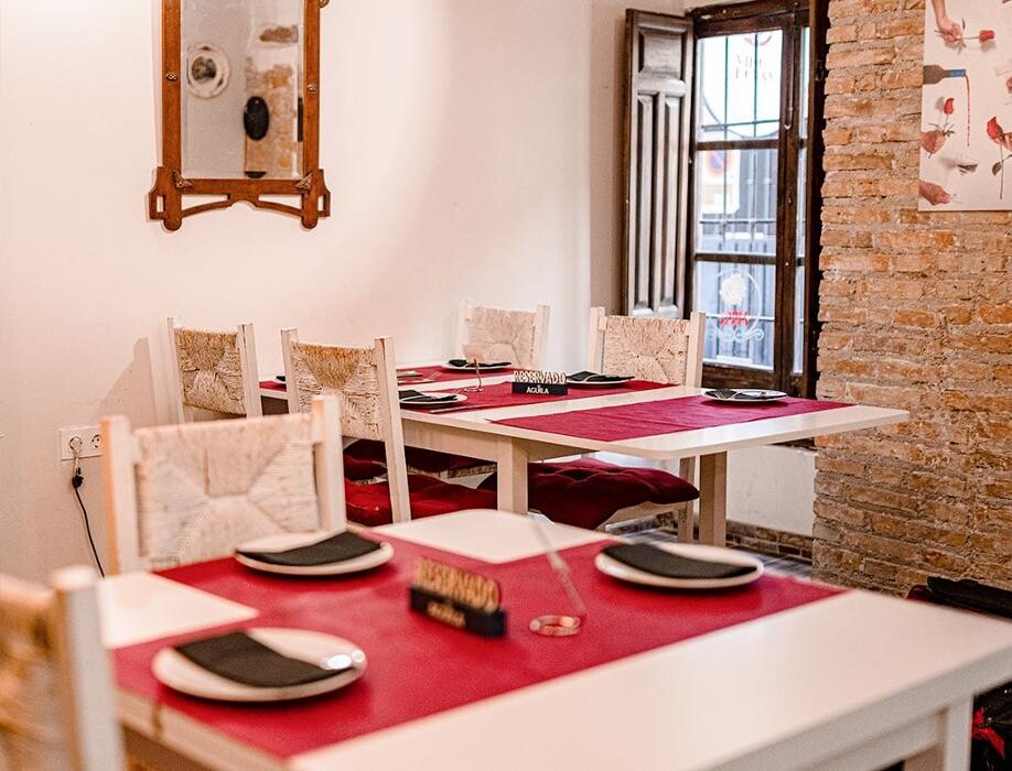 Images Vino y Rosas Home Food