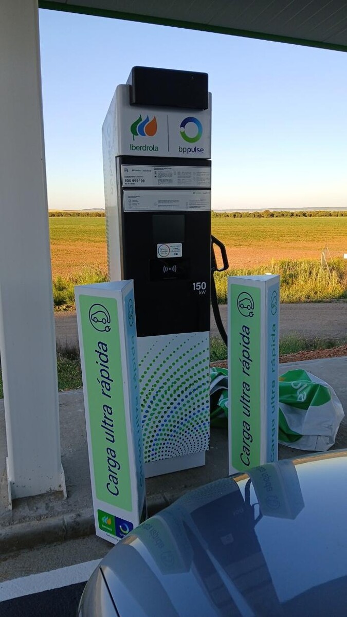 Images Iberdrola | bp pulse estación de recarga