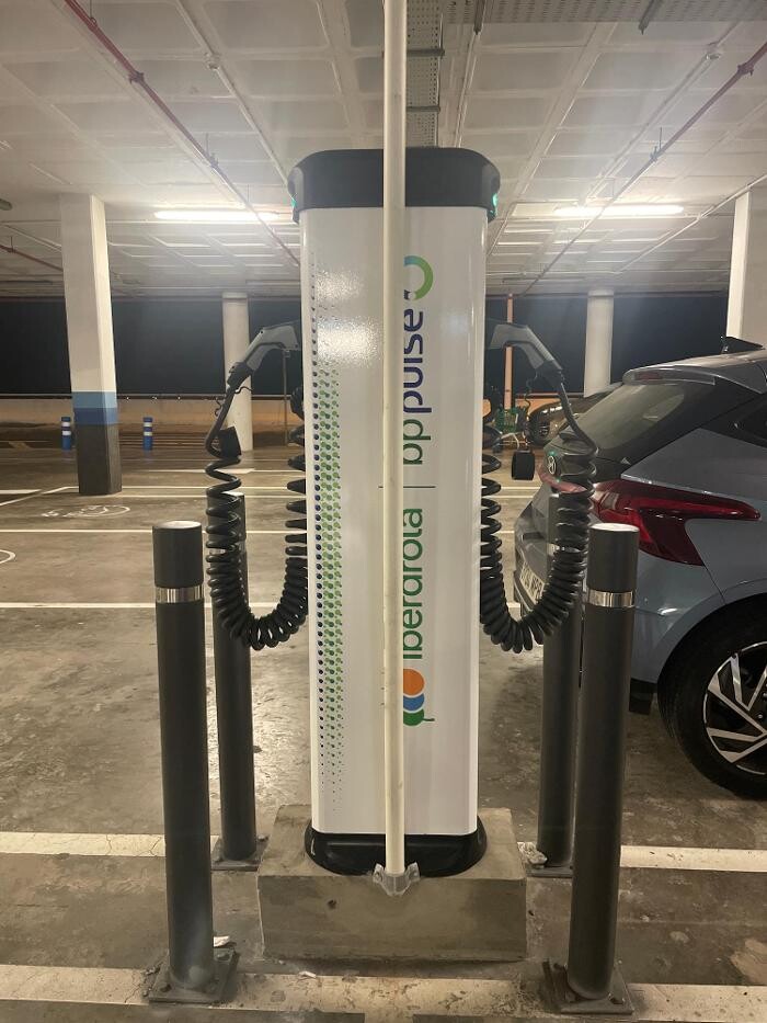 Images Iberdrola | bp pulse estación de recarga