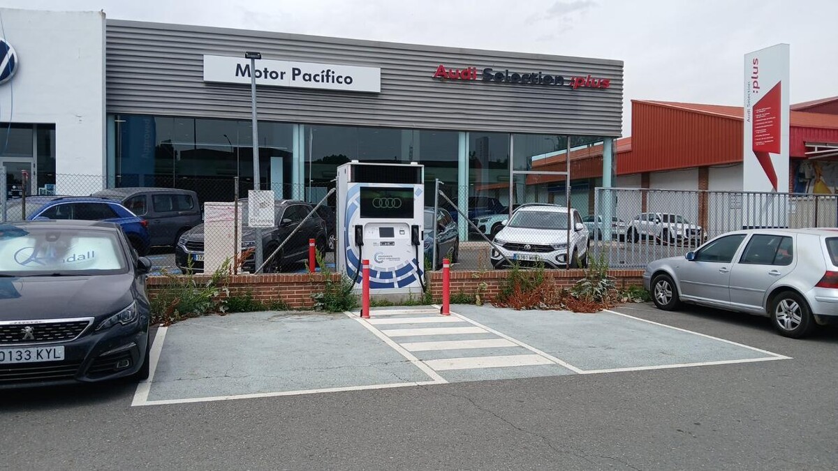 Images Iberdrola | bp pulse estación de recarga