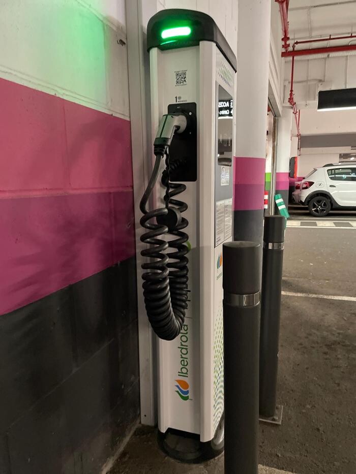 Images Iberdrola | bp pulse estación de recarga