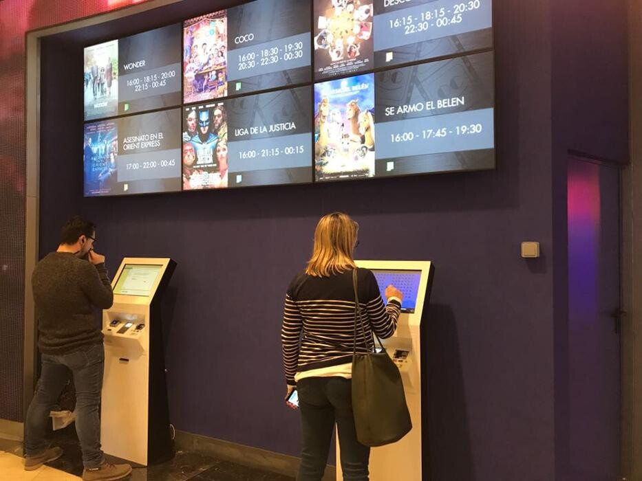 Images OCINE Plaza Éboli