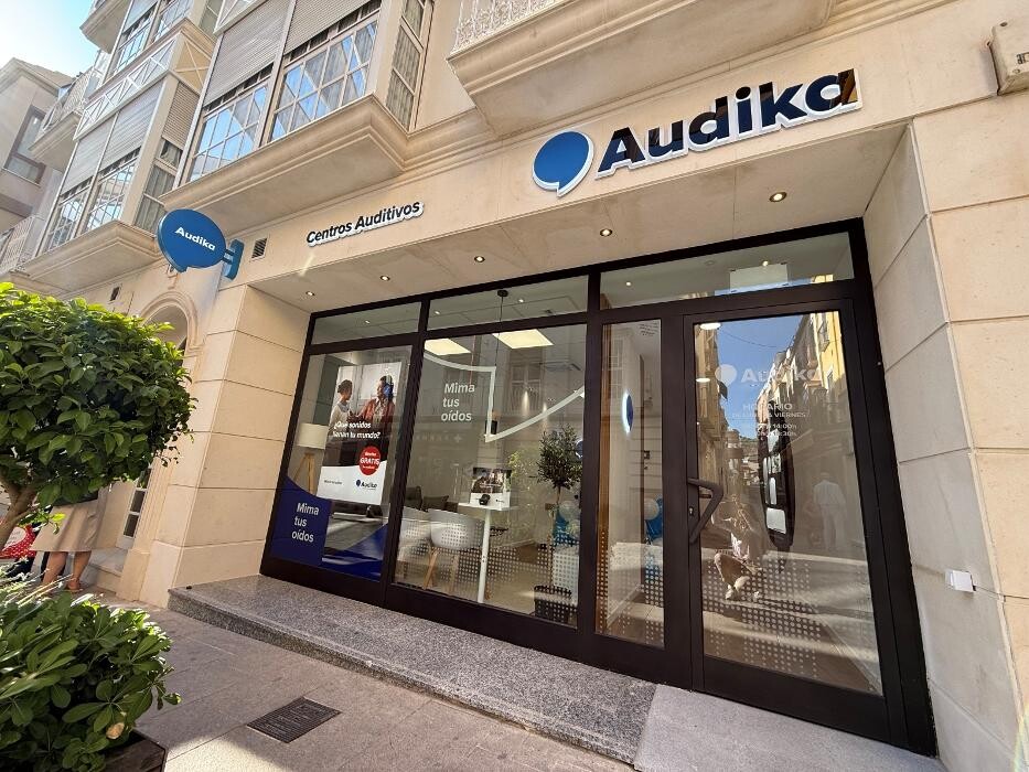 Images Centro Auditivo Audika