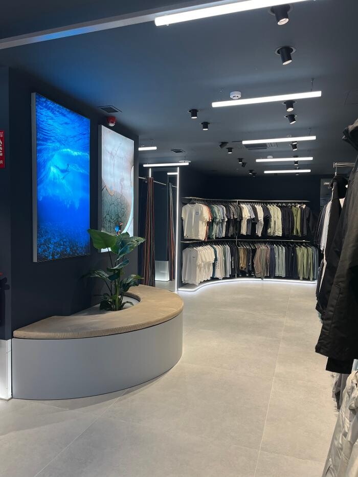 Images Blue Banana Brand | Madrid Fuencarral 41