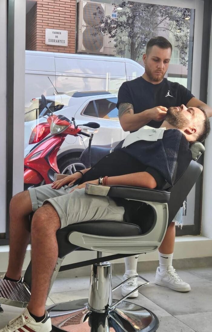 Images Your Italian Barbers - Barberia Italiana Sants