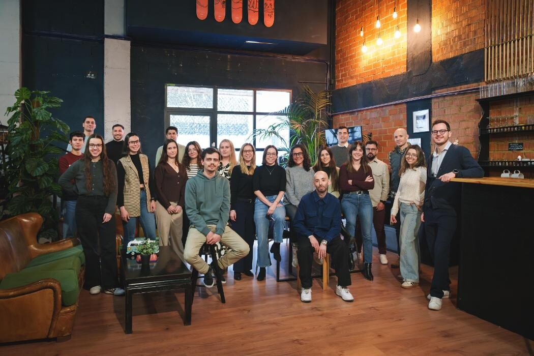 Images Agencia de Marketing B2B - Okisam