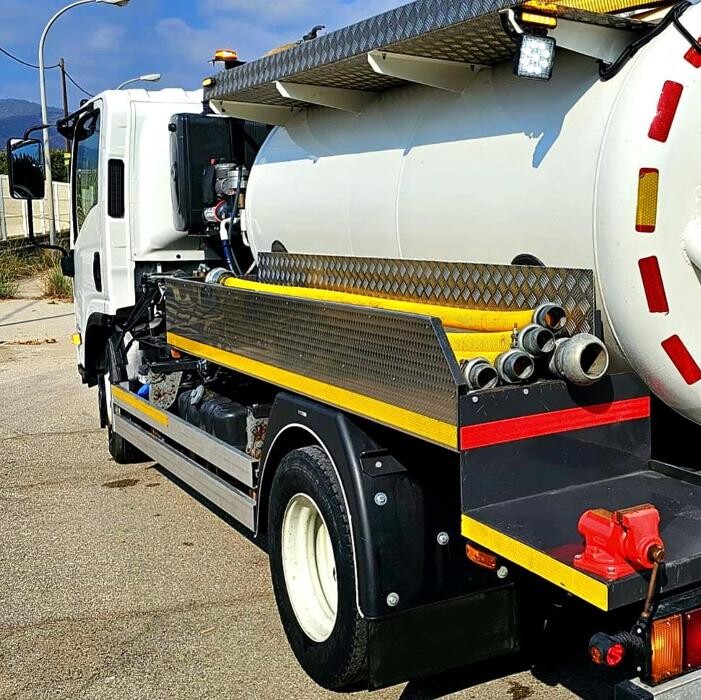 Images Doctor Desatascos Camion CUBA - Barcelona - 24/7