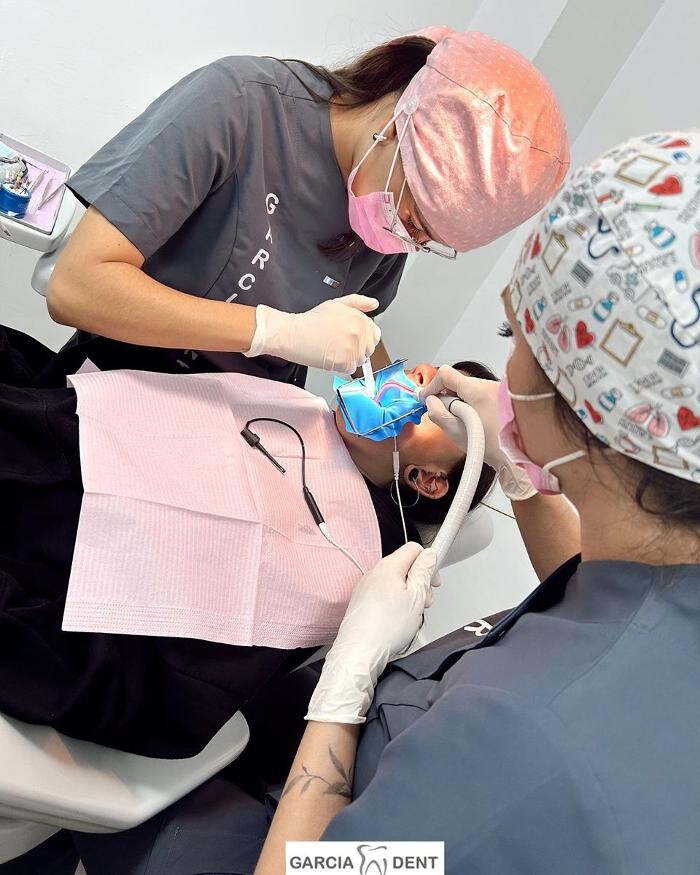 Images GARCÍA DENT CLINIC