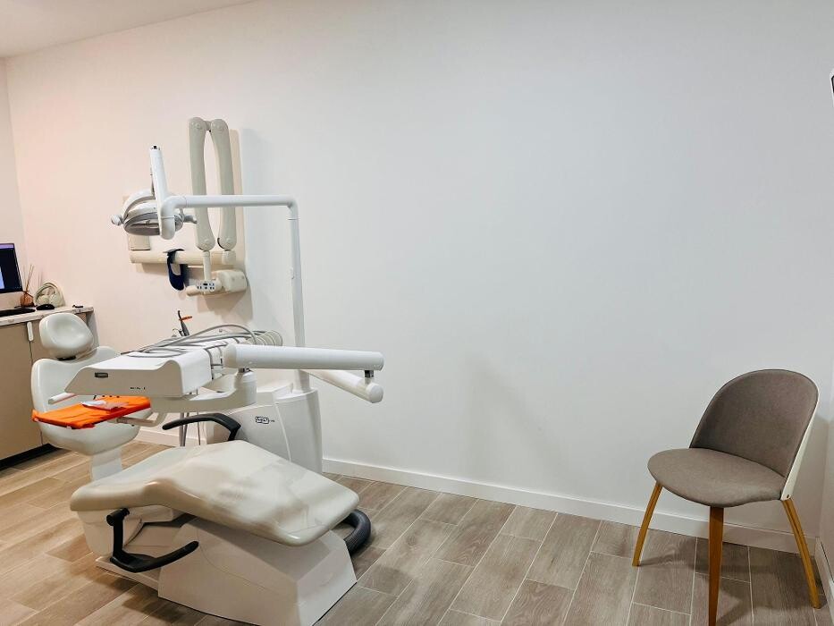 Images MERIDENT - CLÍNICA DENTAL BARCELONA