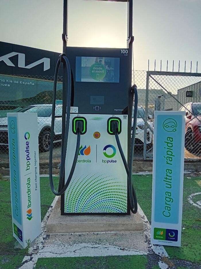 Images Iberdrola | bp pulse estación de recarga