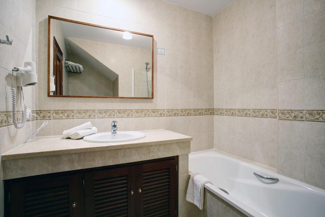 Images San Pedro Grupo. Apartahotel e Inmobiliaria