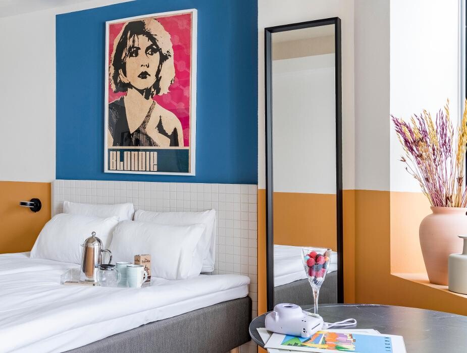 Images Bob W Madrid Chueca