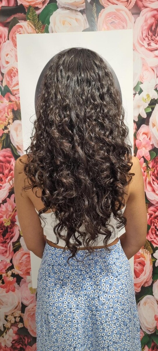 Images El 28 Curly Peluqueria Barcelona