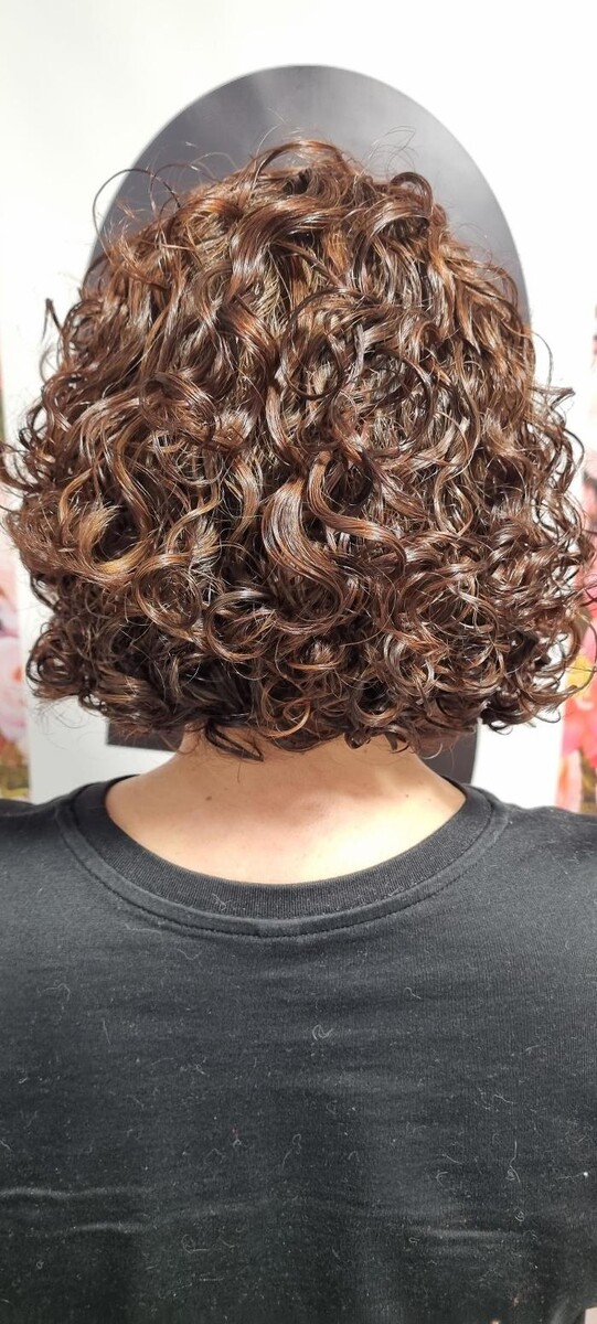 Images El 28 Curly Peluqueria Barcelona