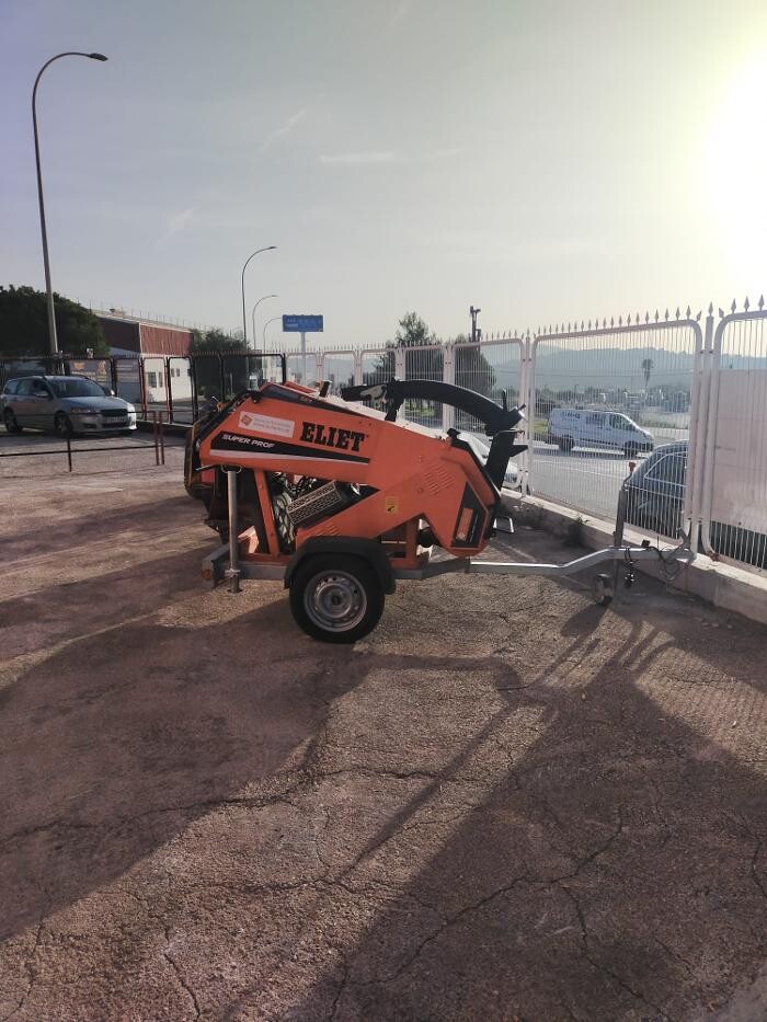Images TOOLQUICK BENISSA ALQUILER DE MAQUINARIA