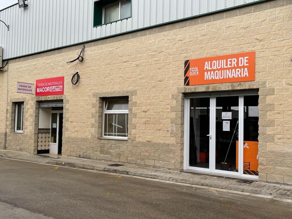Images TOOLQUICK CORBERA ALQUILER DE MAQUINARIA