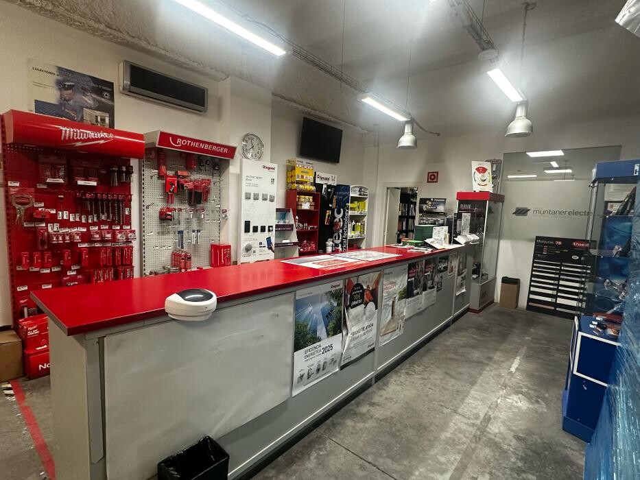 Images Muntaner Electro Paral·lel