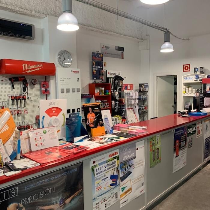 Images Muntaner Electro Paral·lel