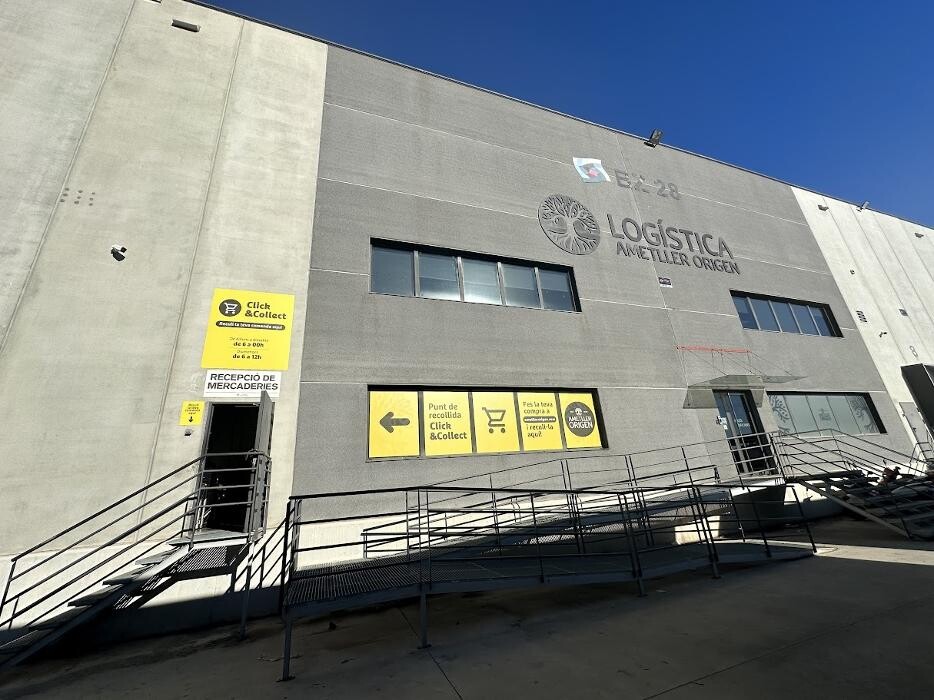 Images Punt de Recollida Click&Collect Express Ametller Origen