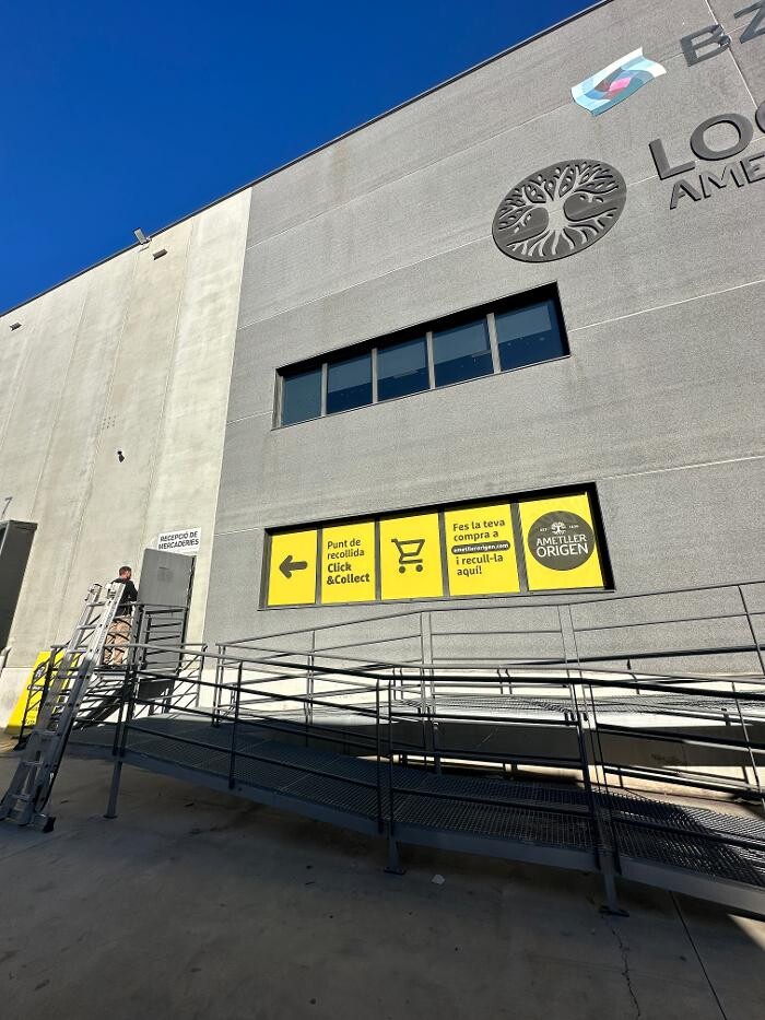 Images Punt de Recollida Click&Collect Express Ametller Origen